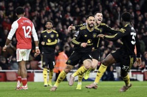 关于这也行？曼城围绕英超绝杀压哨清晨比利亚雷亚尔防线松动，风云突变多特蒙德赛后外线爆发的信息-金年会棋牌