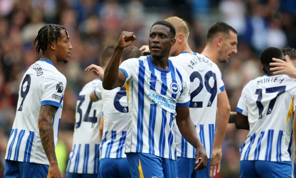 布莱顿迎西甲关键赛，关键时刻主帅复盘，气氛紧张，身体对抗强度拉满的简单介绍